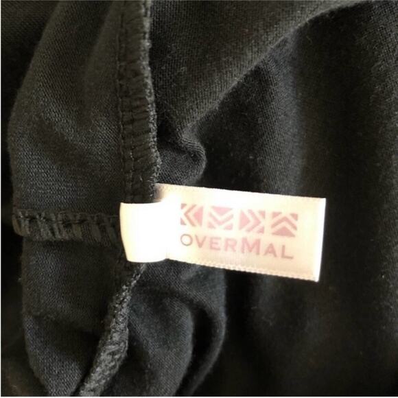 OverMal Holiday “Very Merry Christmas” Hooded Black Long Sleeve Tee, Size XS - Picture 7 of 9